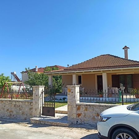 *Villa Pap-Live The Greek Hospitality In A Village* Nea Sampsounta Екстер'єр фото