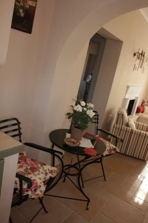*Villa Pap-Live The Greek Hospitality In A Village* Nea Sampsounta Екстер'єр фото